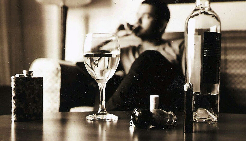 Treatment for Alcoholism How Long Does Alcohol Poisoning Last? | Midwood Addiction Treatment Center