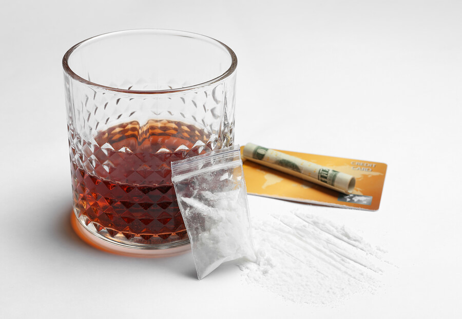 Combined Drug Intoxication Cocaine and Alcohol | Midwood Addiction Treatment