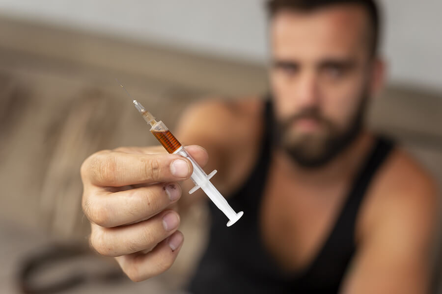 Heroin vs. Fentanyl | Midwood Addiction Treatment