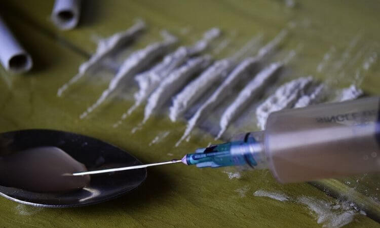 Injecting Cocaine: Knowing the Risks