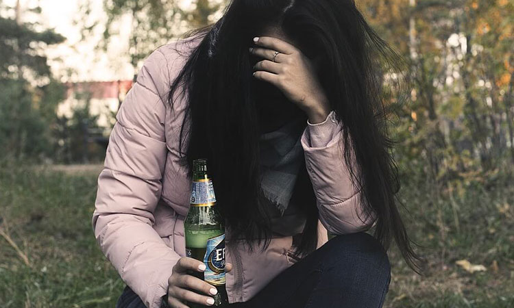 Side Effects of Alcoholism: Mental, Physical, and Social Side Effects of Alcoholism: Mental, Physical, and Social
