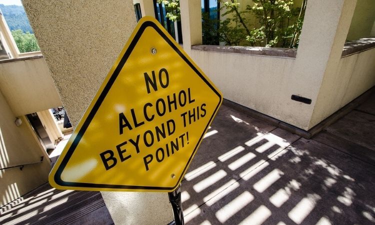 Staying Sober After Treatment Ends Staying Sober After Treatment Ends